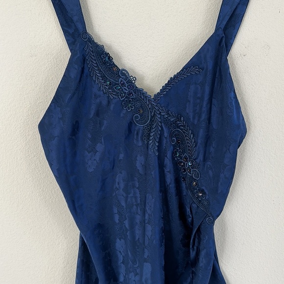 NWT Vintage Victoria’s Secret Navy Jacquard Print Slip Dress Top - Picture 2 of 9